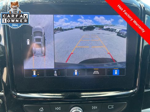 Used 2023 Chevrolet Traverse LT FWD image 14