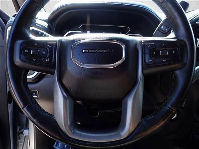 Used 2022 GMC Sierra 3500 Denali w/ Denali Ultimate Package AWD/4WD image 17