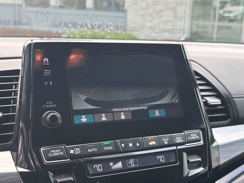 Used 2022 Honda Odyssey Elite image 29