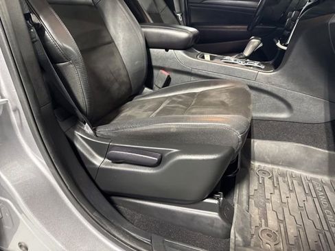 Used 2020 Jeep Grand Cherokee Altitude image 43