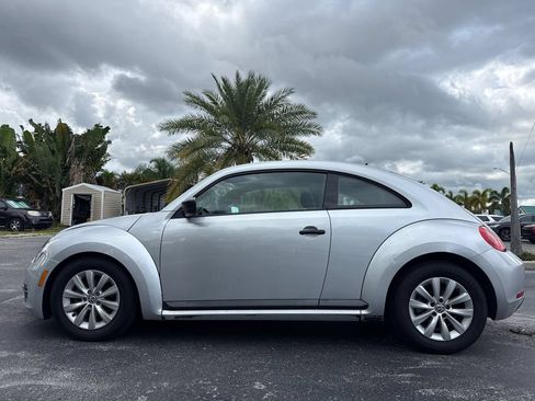 Used 2016 Volkswagen Beetle 1.8T FWD image 2