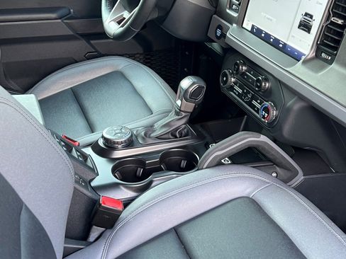 Used 2024 Ford Bronco Big Bend image 11