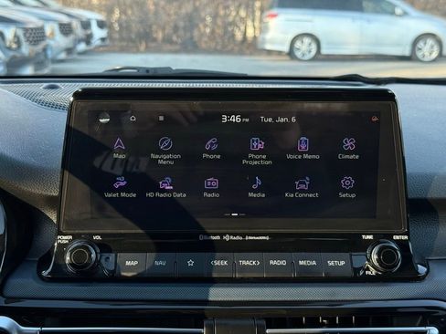 Certified 2023 Kia Seltos S w/ Navigation Package image 26