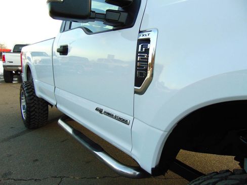 Used 2019 Ford F250 XLT image 50