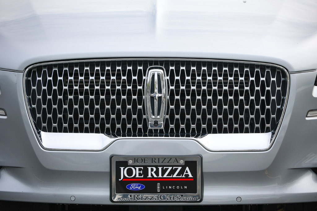 Used 2020 Lincoln Aviator Reserve w/ Equipment Group 201A AWD/4WD image 30