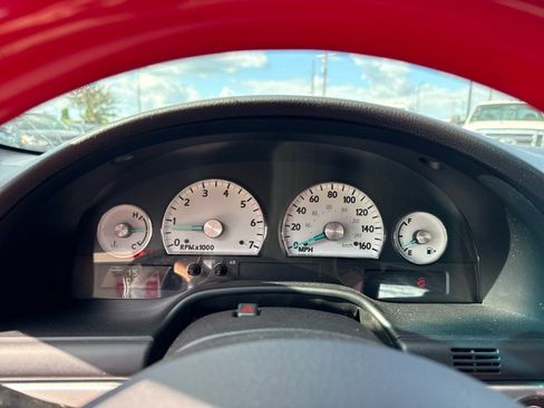 Used 2003 Ford Thunderbird Deluxe image 15