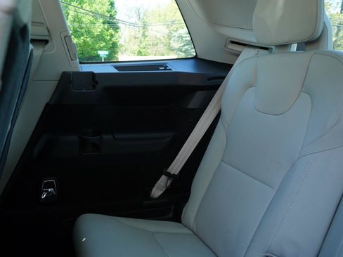 Used 2023 Volvo XC90 B6 Plus w/ Protection Package Premier AWD/4WD image 54