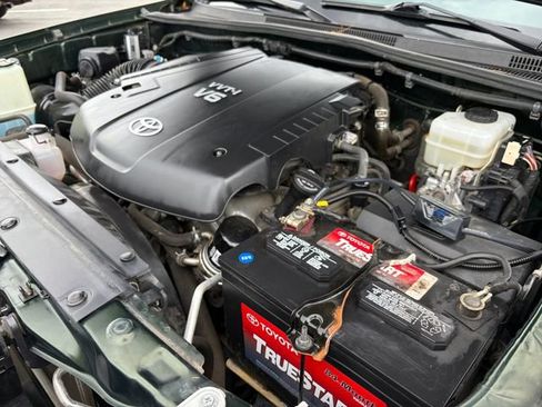 Used 2014 Toyota Tacoma 4x4 Access Cab V6 w/ TRD Off-Road Package image 22