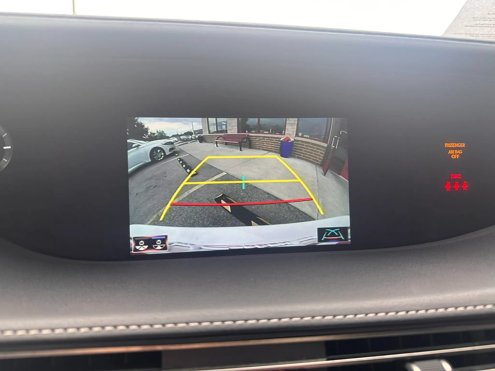 Used 2018 Lexus LS 500 F Sport w/ Accessory Package (Z1) AWD/4WD image 18