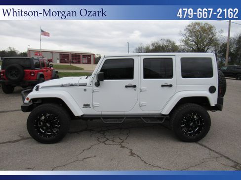 Used 2014 Jeep Wrangler Polar Edition image 6