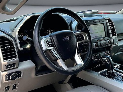 Used 2020 Ford F150 Lariat w/ Equipment Group 502A Luxury AWD/4WD image 18