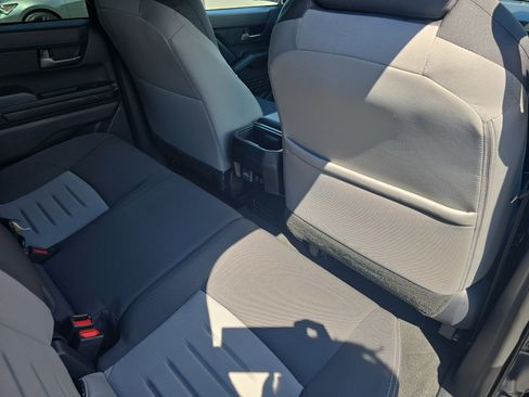 Certified 2024 Toyota Tacoma TRD Sport w/ TRD Sport Upgrade Package AWD/4WD image 11