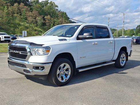 Used 2019 RAM 1500 Big Horn AWD/4WD image 3