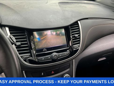 Used 2022 Chevrolet Trax LT w/ Driver Confidence Package AWD/4WD image 16