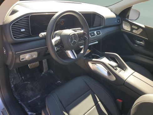 New 2026 Mercedes-Benz GLS 450 4MATIC image 28
