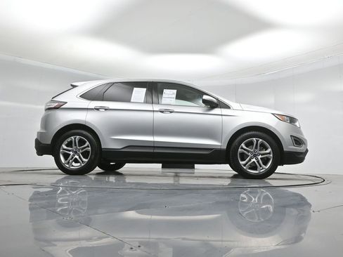 Certified 2018 Ford Edge Titanium image 49