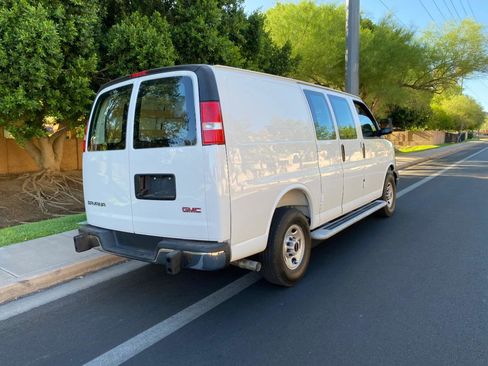 Used 2025 GMC Savana 2500 w/ Driver Convenience Package RWD image 3