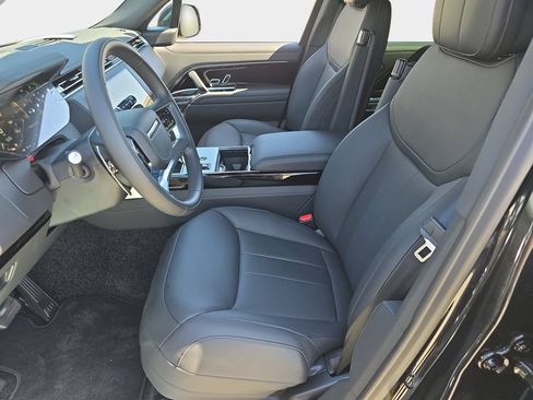 New 2026 Land Rover Range Rover SE AWD/4WD image 17