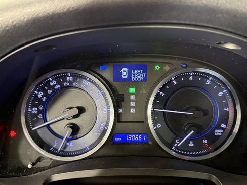 Used 2012 Lexus IS 350 AWD w/ Luxury Plus Value Edition image 18