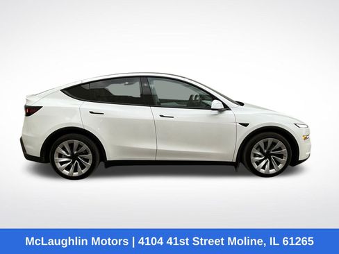 Used 2026 Tesla Model Y Long Range image 22