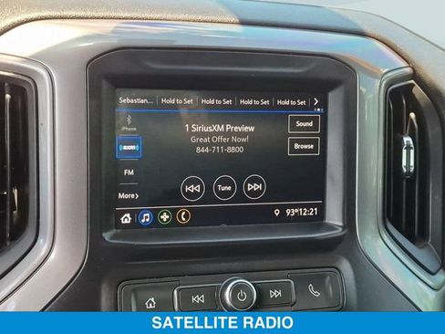 Certified 2020 Chevrolet Silverado 1500 Custom AWD/4WD image 23