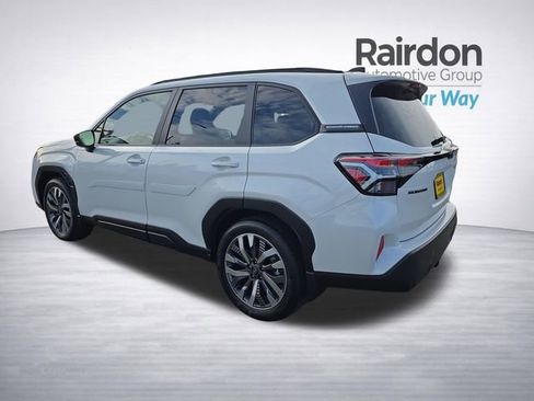 New 2025 Subaru Forester Touring image 5