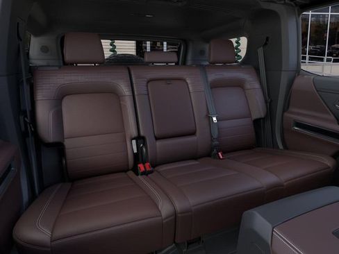 New 2026 GMC Hummer EV SUV AWD/4WD image 17