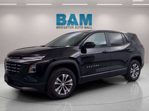 New 2026 Chevrolet Equinox LT w/ Convenience Package II image 3