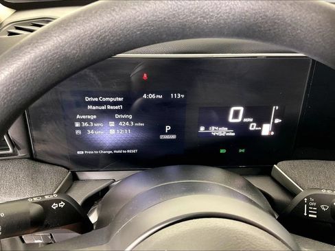 Used 2025 Nissan Kicks SV AWD/4WD image 26
