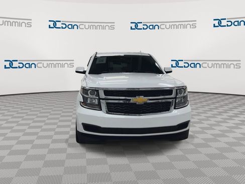 Used 2016 Chevrolet Tahoe LT image 3
