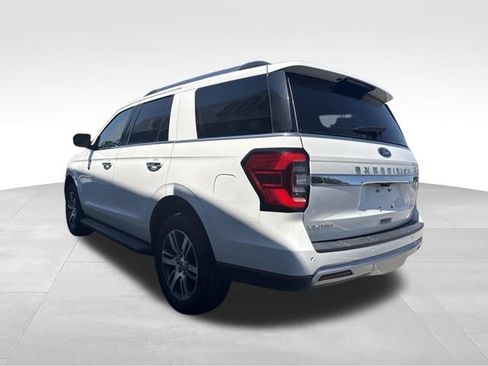 Used 2024 Ford Expedition Limited RWD image 9