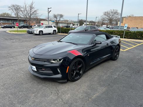 Used 2018 Chevrolet Camaro LT image 6