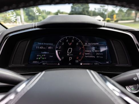 Used 2025 Chevrolet Corvette Z06 image 41