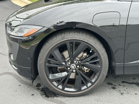 Used 2024 Jaguar I-PACE R-Dynamic HSE AWD/4WD image 13