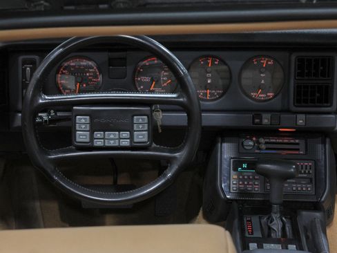 Used 1989 Pontiac Firebird Trans Am image 13