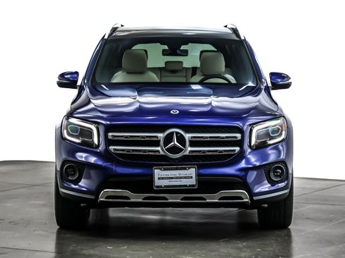 Used 2022 Mercedes-Benz GLB 250 GLB 250 SUV image 2