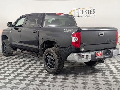 Used 2017 Toyota Tundra SR5 w/ SR5 Upgrade Package AWD/4WD image 5