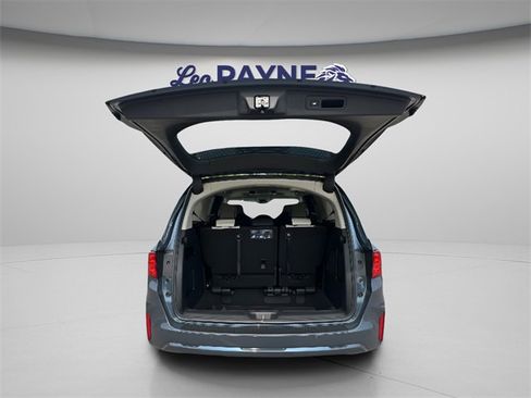 Certified 2026 Honda Odyssey Elite image 17