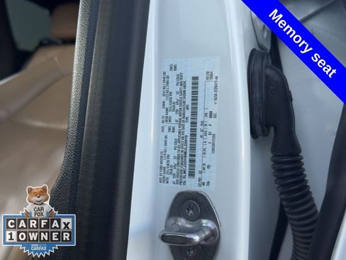 Used 2021 Lincoln Corsair Reserve w/ Equipment Group 201A image 32