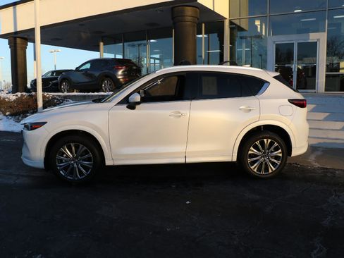 Certified 2025 MAZDA CX-5 Signature image 2