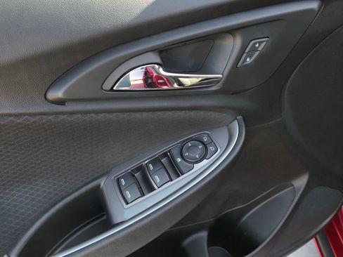 Used 2023 Chevrolet Malibu LT w/ Sport Edition image 14