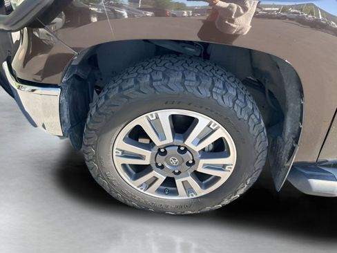 Used 2018 Toyota Tundra 1794 Edition AWD/4WD image 17