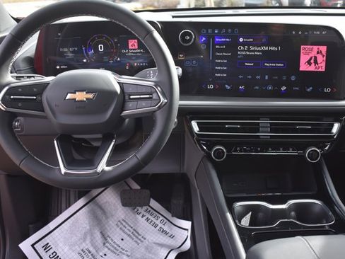 New 2026 Chevrolet Traverse LT w/ Sun and Wheel Package image 20