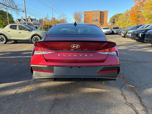 New 2026 Hyundai Elantra Sport image 6