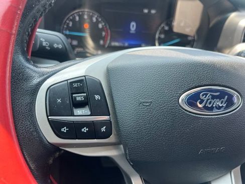 Used 2021 Ford Explorer XLT w/ Equipment Group 202A AWD/4WD image 25