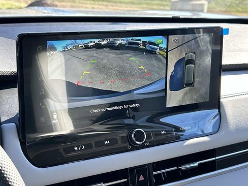 New 2026 Mitsubishi Outlander SE image 25