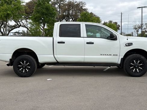 Used 2019 Nissan Titan S w/ S Utility Package image 4