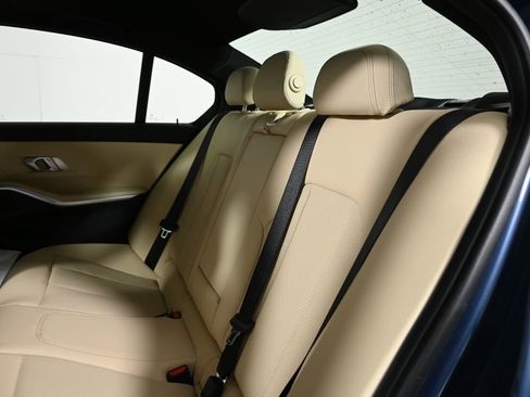 Used 2026 BMW 330i xDrive Sedan w/ Premium Package image 4