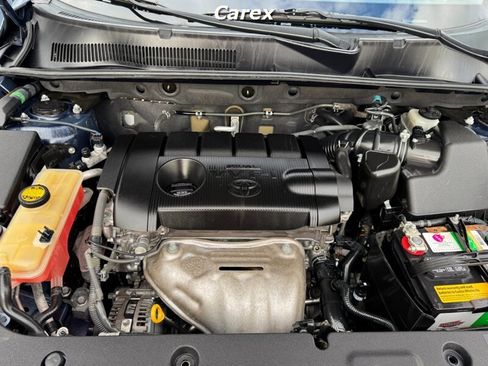 Used 2011 Toyota RAV4 image 27