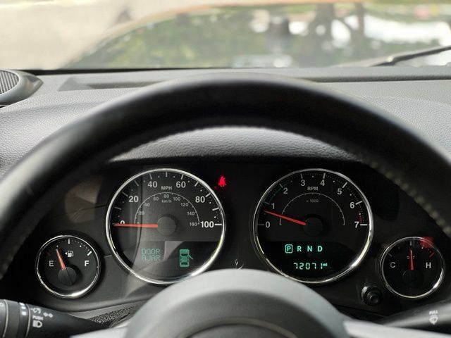 Used 2016 Jeep Wrangler Sport AWD/4WD image 22